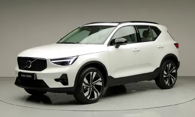 Volvo XC40 · 2026 год