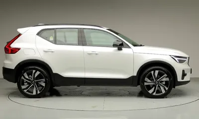 Volvo XC40 2026, 2962 км, за 28651.42 USD - фото 6