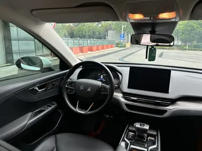 Hongqi Hongqi E-QM5 2022, 69000 км, за 8799.12 USD - фото 8