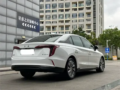 Hongqi Hongqi E-QM5 2022, 69000 км, за 8799.12 USD - фото 18