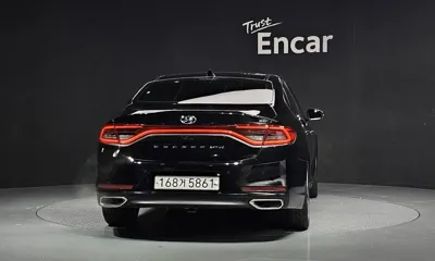 Hyundai Grandeur 2017, 102879 км, за 9846.29 USD