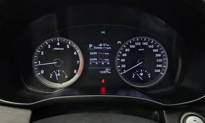 Hyundai Grandeur 2017, 102879 км, за 9846.29 USD - фото 8
