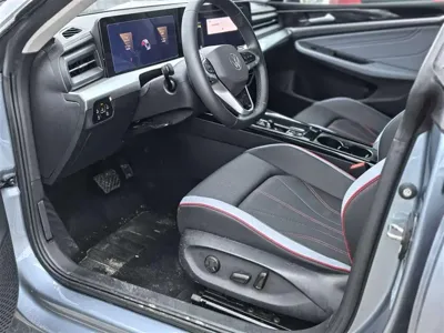 Volkswagen Lamando 2024, 20000 км, за 15126.25 USD - фото 9
