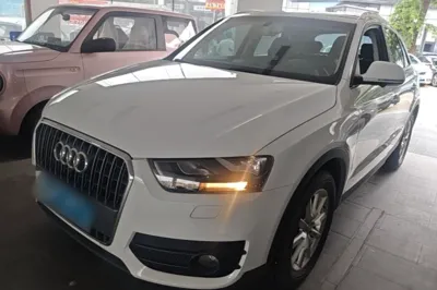 Audi Q3 · 2015 год