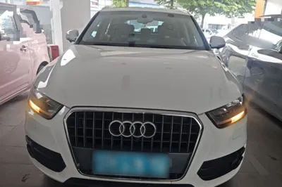 Audi Q3 2015, 112400 км, за 8208 USD
