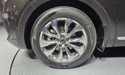 Kia Sorento 2018, 99132 км, за 9580.44 USD