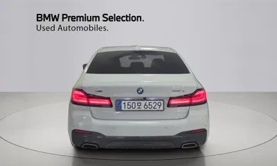 BMW 5-Series 2021, 47619 км, за 26585.27 USD