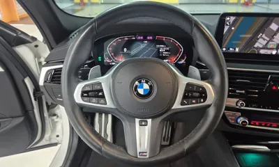 BMW 5-Series 2021, 47619 км, за 26585.27 USD - фото 14