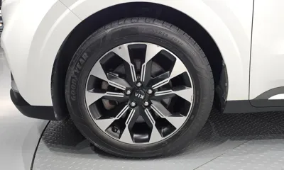 Kia Canival 2021, 104051 км, за 13348.96 USD