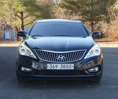 Hyundai Grandeur 2014, 130723 км, за 5279.15 USD