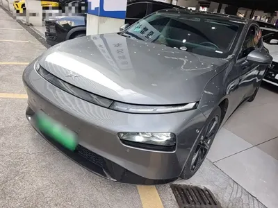 Xpeng P7 · 2021 год