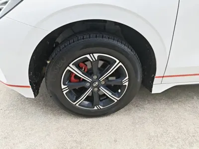 BYD e2 2021, 105399 км, за 6341.7 USD - фото 23