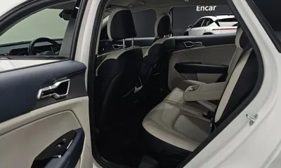 Kia Sportage 2022, 38955 км, за 16718.72 USD - фото 12