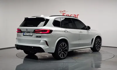BMW X5M 2023, 55368 км, за 64700.45 USD