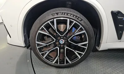 BMW X5M 2023, 55368 км, за 64700.45 USD