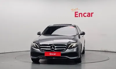 Mercedes-Benz E-Class 2019, 72211 км, за 14000.12 USD