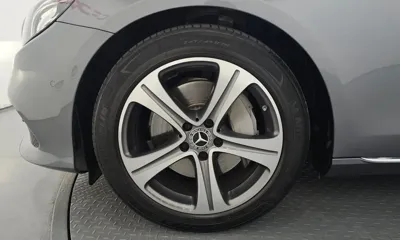 Mercedes-Benz E-Class 2019, 72211 км, за 14000.12 USD