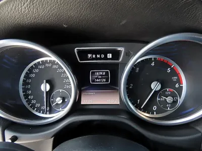 Mercedes-Benz G-Class 2015, 143990 км, за 31508.47 USD - фото 9