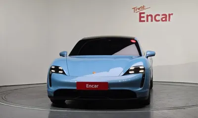 Porsche Taycan 2021, 35683 км, за 64329.79 USD