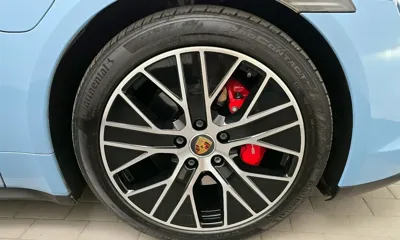 Porsche Taycan 2021, 35683 км, за 64329.79 USD