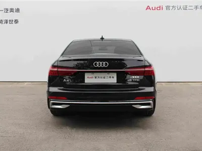 Audi A6L 2024, 31700 км, за 35067.64 USD