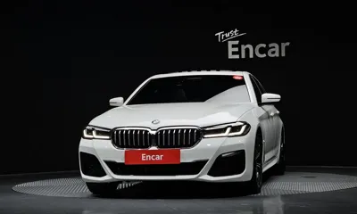 BMW 5-Series 2021, 45792 км, за 27259.58 USD
