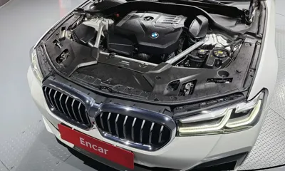 BMW 5-Series 2021, 45792 км, за 27259.58 USD - фото 6
