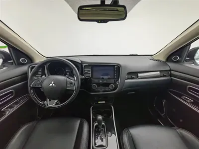 Mitsubishi Outlander 2020, 60199 км, за 6994.24 USD