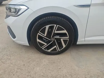 Volkswagen Sagitar 2025, 5800 км, за 13772.54 USD - фото 23