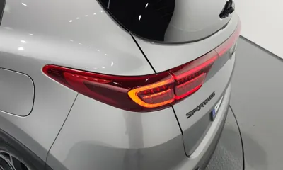 Kia Sportage 2021, 88422 км, за 12241.97 USD - фото 23
