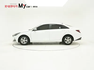 Hyundai Avante 2023, 39476 км, за 7504.89 USD