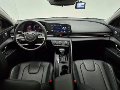 Hyundai Avante 2023, 39476 км, за 7504.89 USD - фото 15