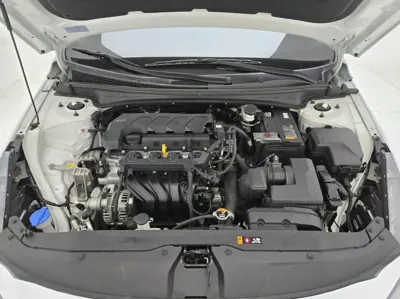 Hyundai Avante 2023, 39476 км, за 7504.89 USD - фото 17