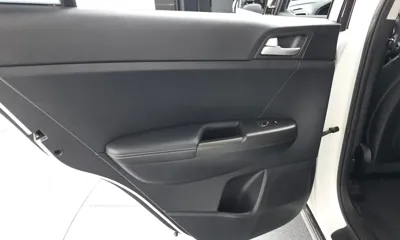 Kia Sportage 2018, 126146 км, за 9120.53 USD - фото 25