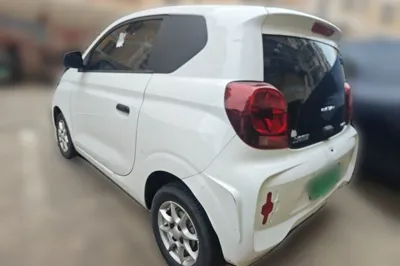 Roewe Clever 2022, 14300 км, за 5980 USD
