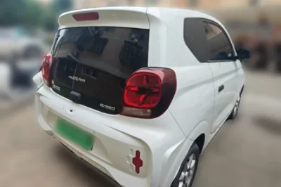 Roewe Clever 2022, 14300 км, за 5980 USD - фото 6