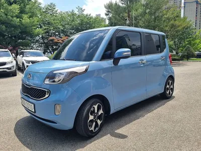 Kia Ray 2015, 98500 км, за 4421.43 USD