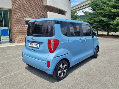 Kia Ray 2015, 98500 км, за 4421.43 USD