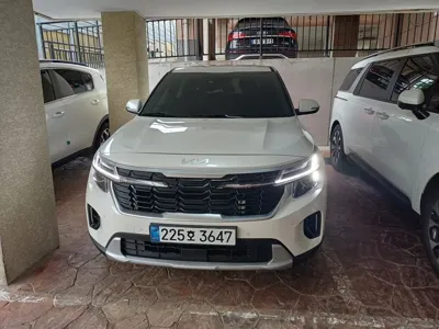 Kia Seltos 2025, 700 км, за 15582.13 USD