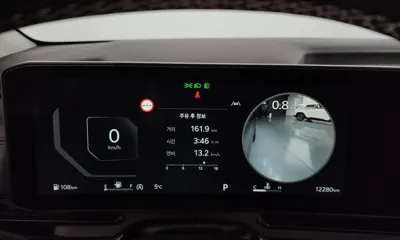 Kia Canival 2025, 12280 км, за 27095.47 USD - фото 8