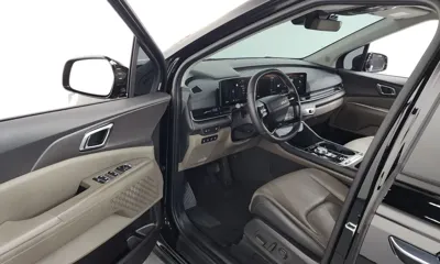 Kia Canival 2025, 12280 км, за 27095.47 USD - фото 10
