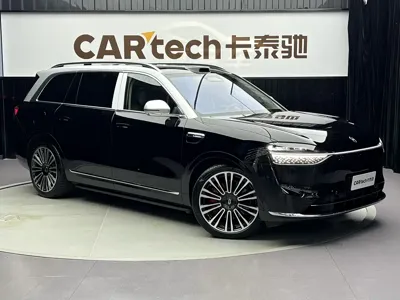 AITO 问界 AITO M9 2025, 7000 км, за 59721.21 USD