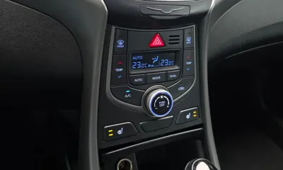 Hyundai Avante 2015, 91914 км, за 3216.49 USD - фото 17