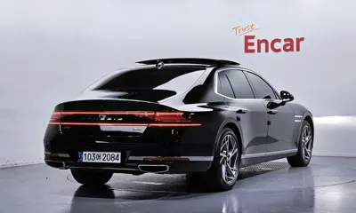 Genesis G90 2022, 99553 км, за 39005 USD