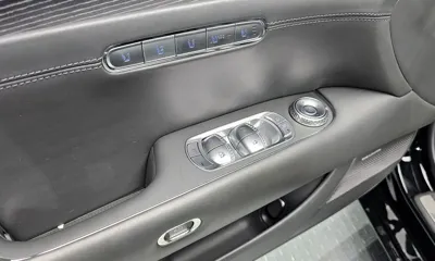 Genesis G90 2022, 99553 км, за 38762.74 USD - фото 41