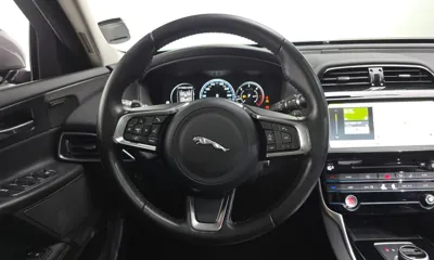 Jaguar XE 2018, 111013 км, за 5789.75 USD - фото 13