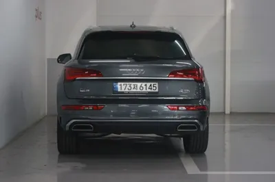 Audi Q5 2021, 82873 км, за 22909.28 USD