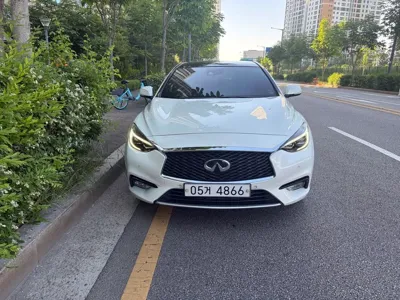 Infiniti Q30 · 2019 год