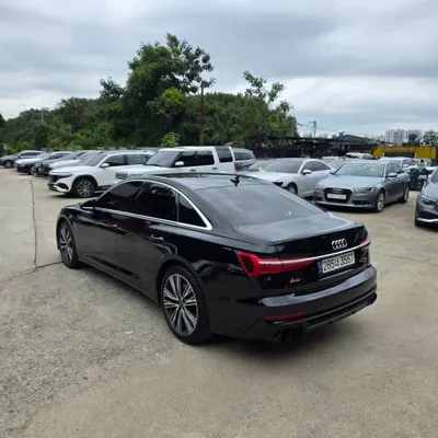Audi A6 2023, 57788 км, за 22139.73 USD