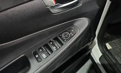 Hyundai Santafe 2019, 126512 км, за 10553.75 USD - фото 30